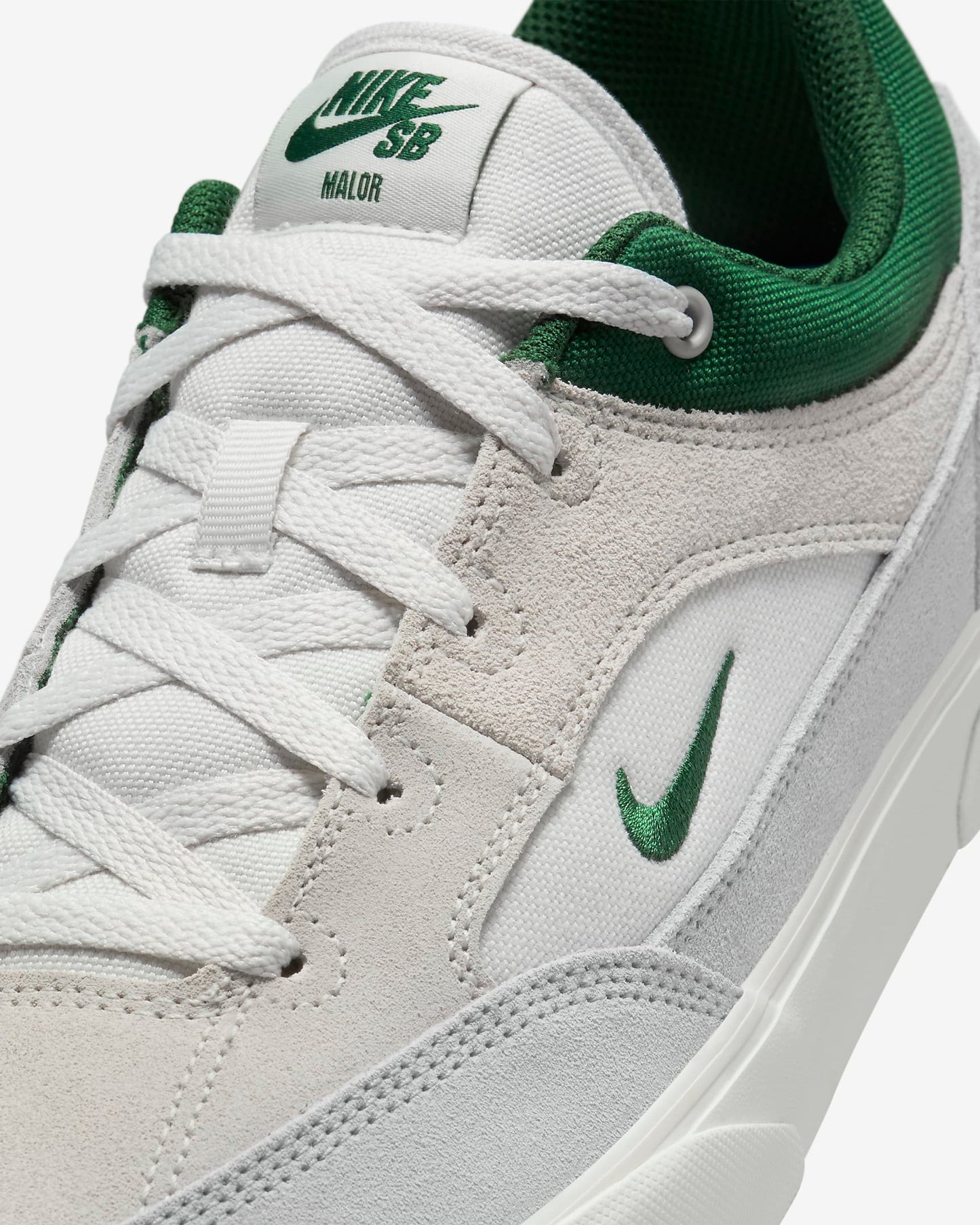 Nike SB Malor White/Fir