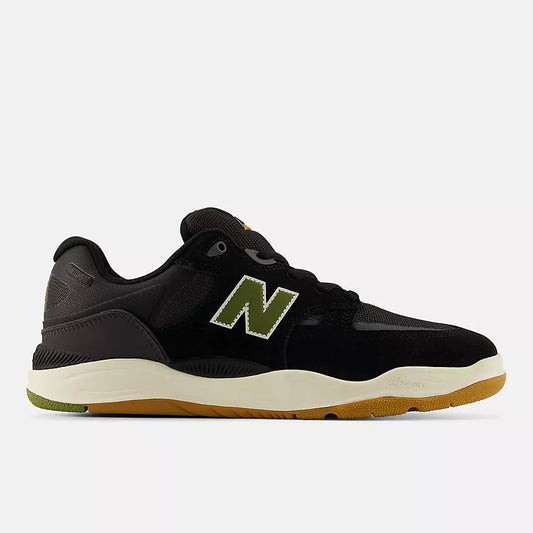 NB Numeric Tiago Lemos 1010 (Black with dark olivine)
