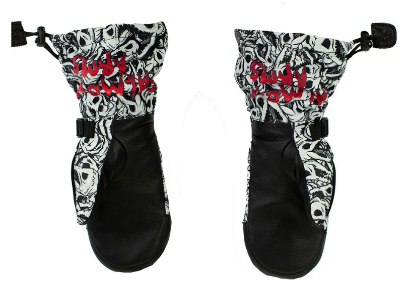 Salmon Arms Skulls Overmitt 2023