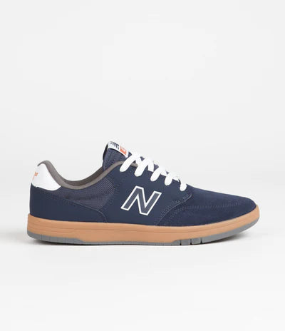 New Balance #425 Navy/Gum