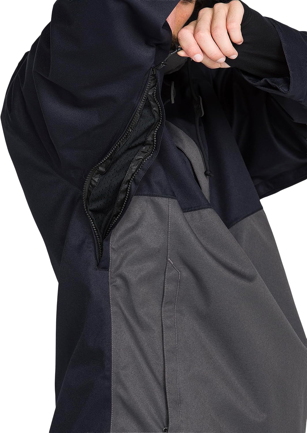 VOLCOM MEN'S HOSSEGOR 20K PULLOVER JACKET BLACK