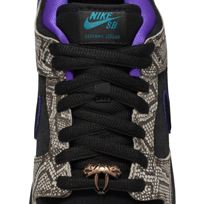 NIKE SB DUNK LOW  DASHAWN JORDAN STRING/BLACK-BRIGHT SPRUCE-FIERCE PURPLE-DARK RUSSET-BLACK