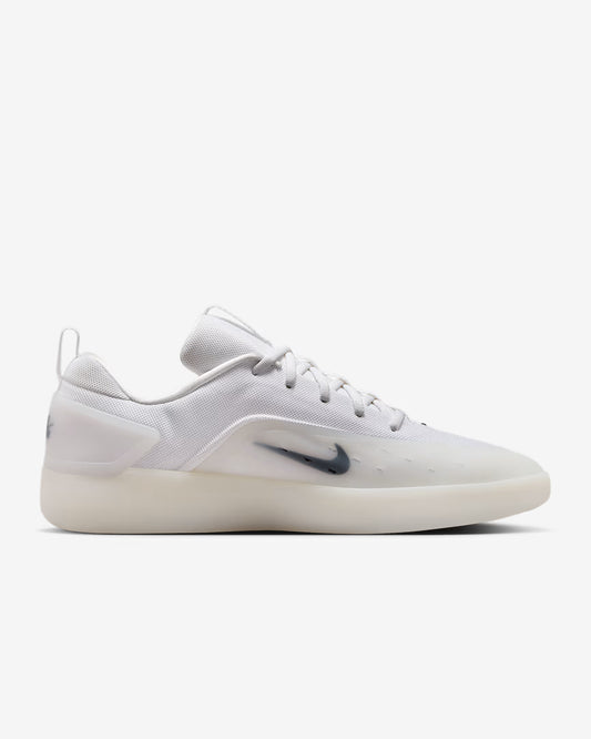 Nike SB Nyjah 4