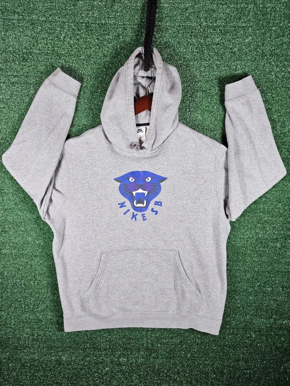Nike SB GFX Panther Gray Hoodie