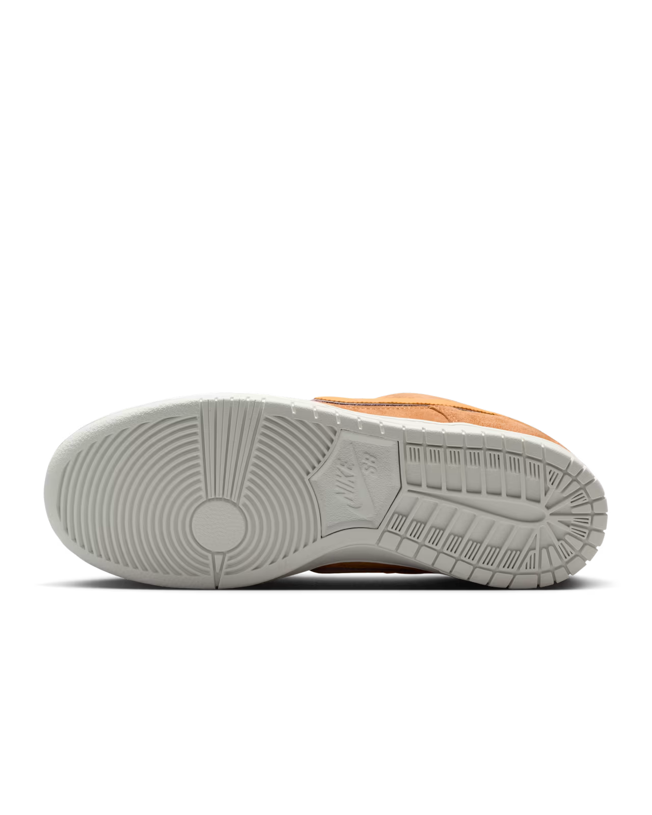 NOTE Manchester x Nike SB Dunk Low Flax and Summit White