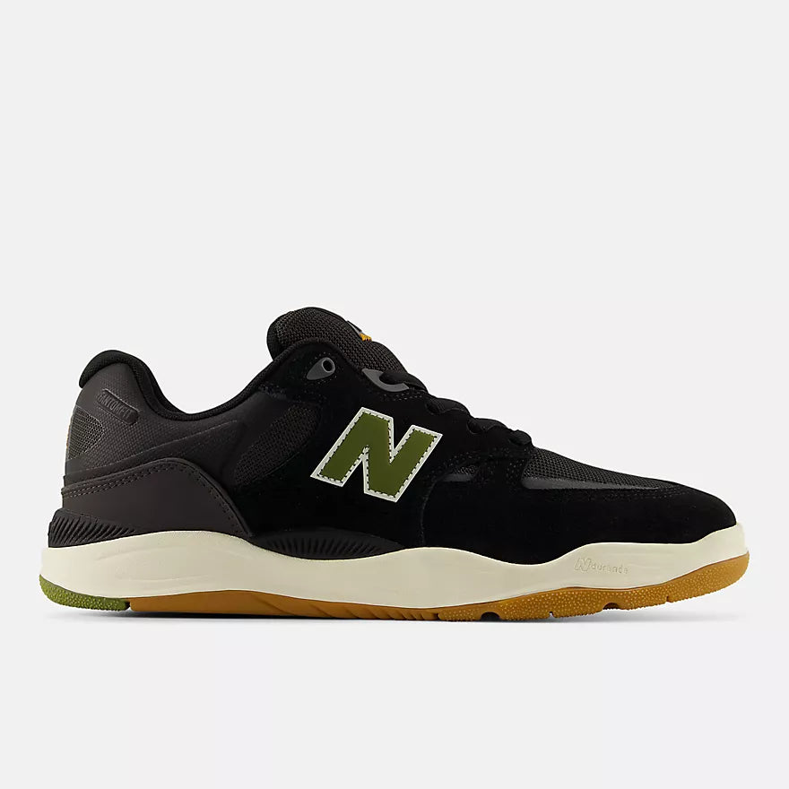 NB Numeric Tiago Lemos 1010 (Black with dark olivine)