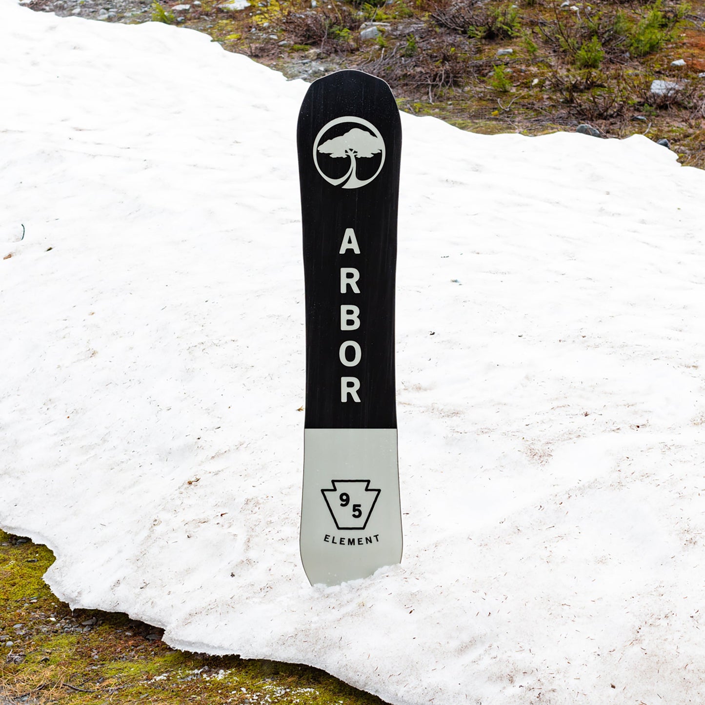 Arbor Element Camber Snowboard 2023